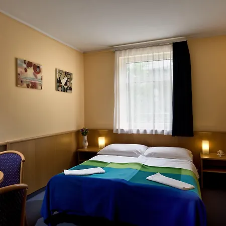 자겔로 비즈니스 호텔