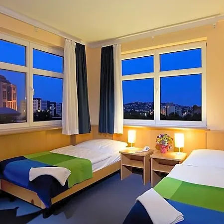 Jagelló Business Hotel 3*