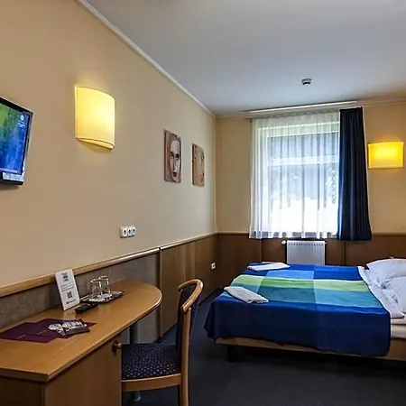 Jagelló Business Hotel 3*