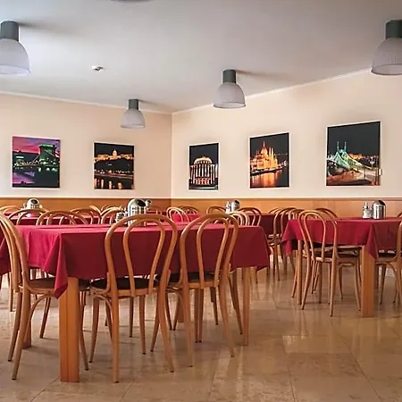 Jagelló Business Hotel Budapeste